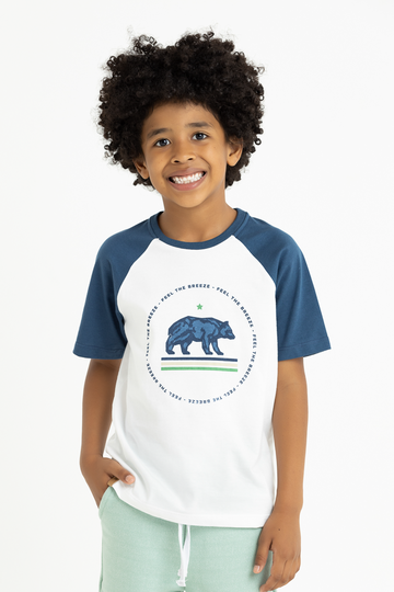 Camiseta Infantil Manga Curta Raglan Cor Branca Estampa Urso