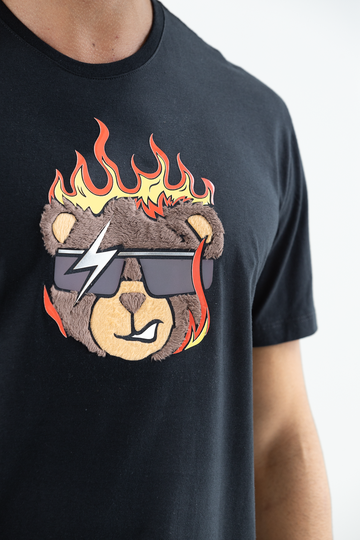camiseta masculina manga curta urso teddy fire preta detalhe textura